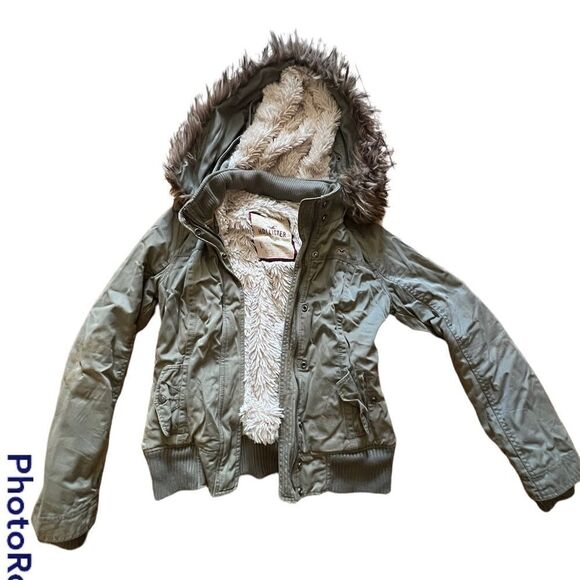 Hollister Jacket   - Picture 1 of 8